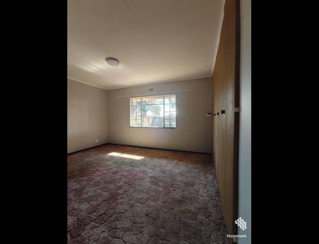 3 BEDROOM HOUSE TO LET IN VAALPARK